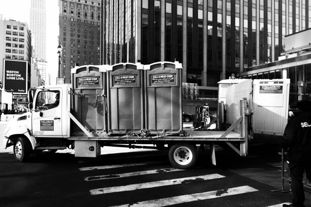 Porta potty services near me in Oakwood Hills, IL